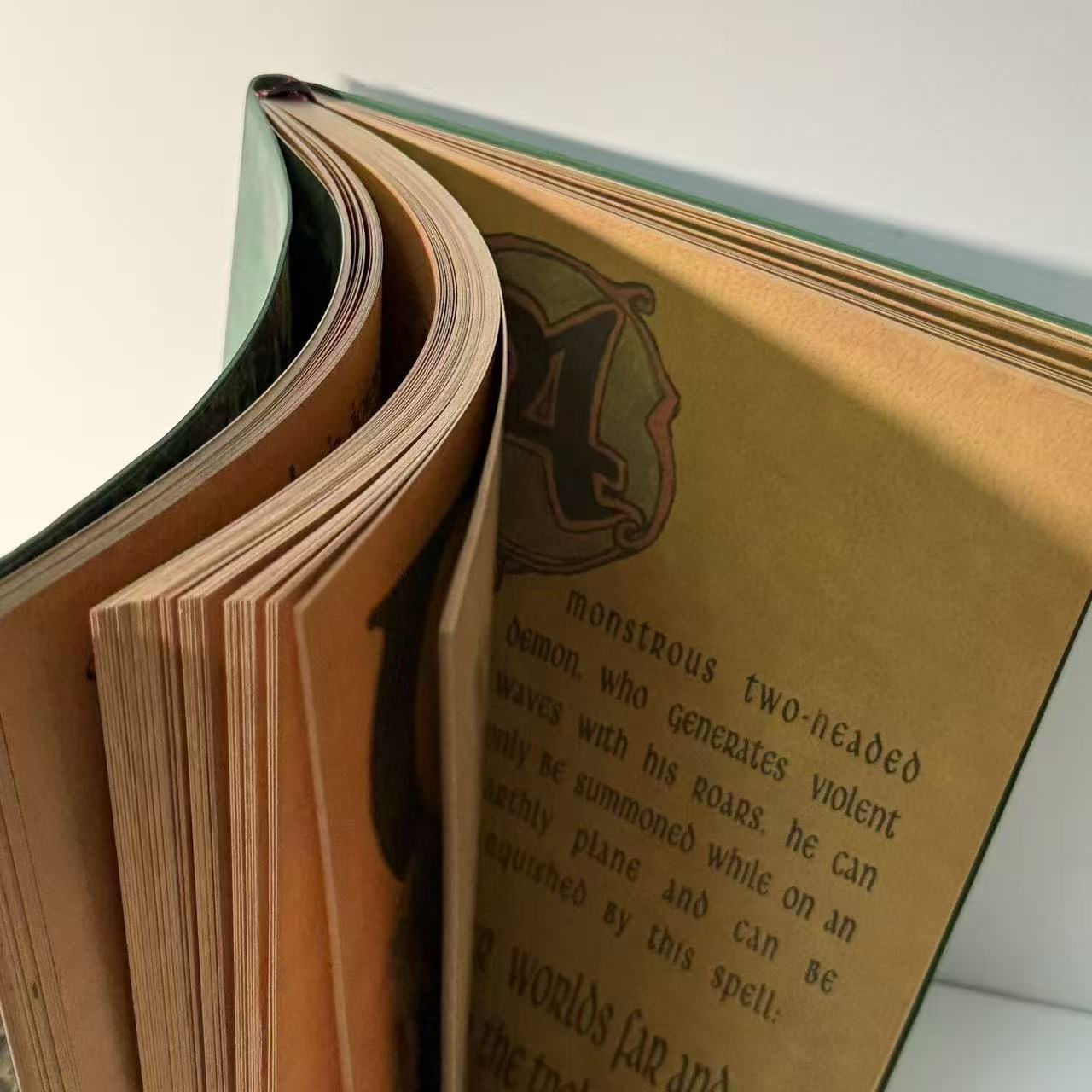 Celtic Triquetra Trinity Knot  - огляд і ціна Leather Work Notebook